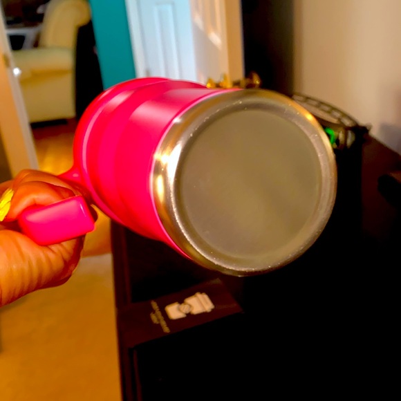 New! Neon pink Tumbler with handle (Double walled insulated tumbler) 40 oz - Picture 9 of 9